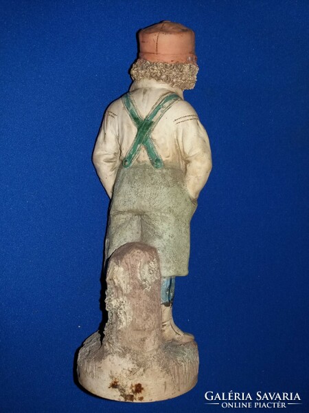 Régi biszkvit olasz Capodimonte figura Dél olasz legény 20 cm szép állapot a képek szerint