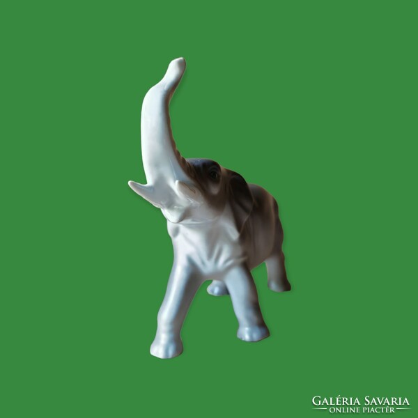 Porcelain elephant figure