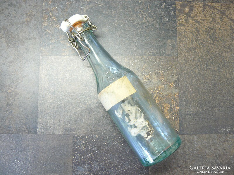 2. World War Carlsberg beer bottle