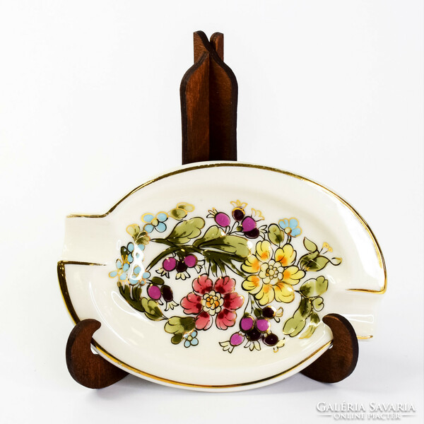 Zsolnay floral pattern ashtray