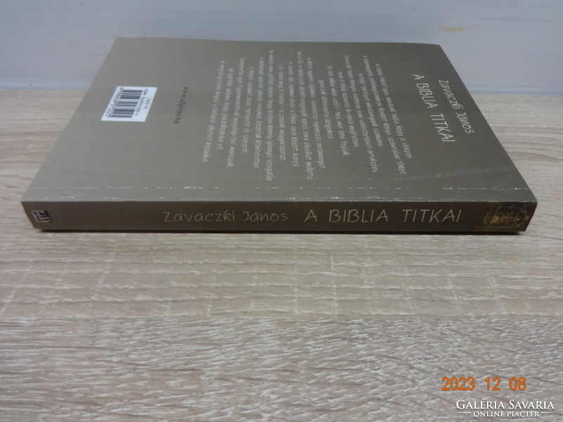 Zavaczki János: A BIBLIA TITKAI