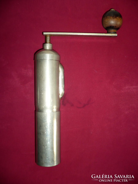 Geska-quality manual coffee grinder or pepper grinder