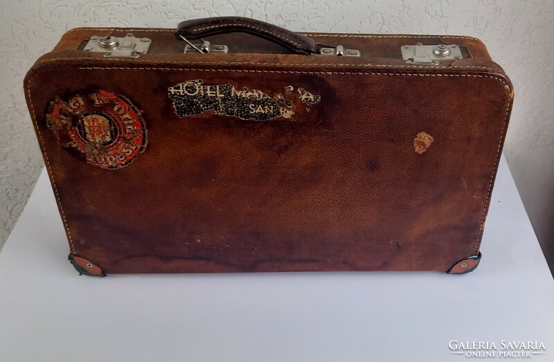 Leopoldine Rittner Wien bőr koffer antik ALKUDHATÓ design