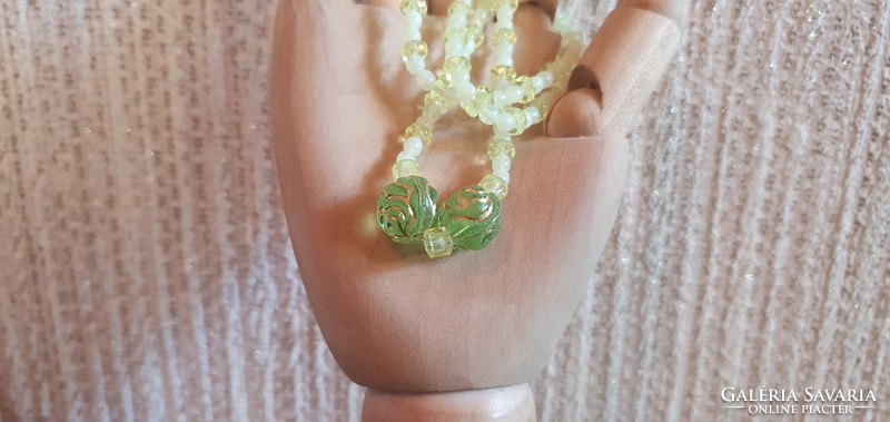 Genuine Czech Uranium Glass Necklace #23007