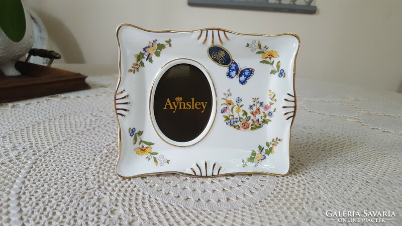 Csodaszép Aynsley porcelán pillangós,virágos asztali képkeret