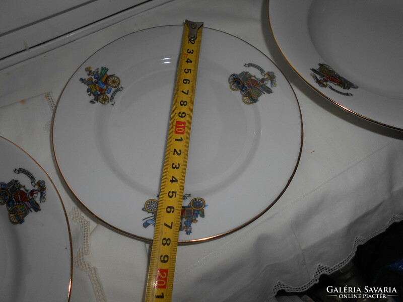 3 db-os   ritka Zsolnay gyerek mintás (automobilos ) porcelán tányér (lapos-mély- kistányér)