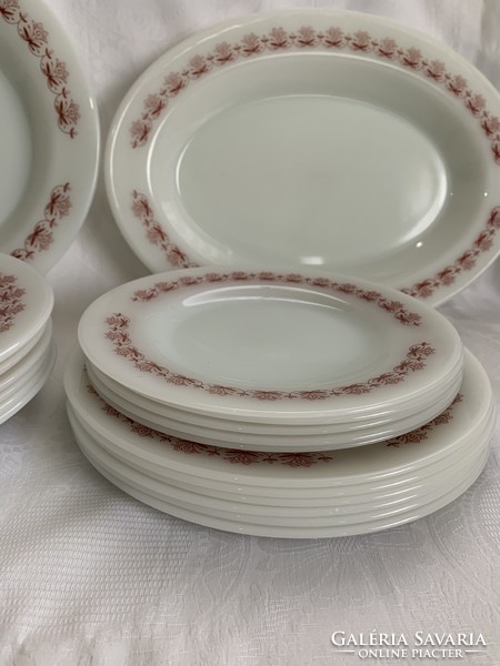 Hilton industria plate set serving plates set of 6-6-6 milk glass soup flat plates