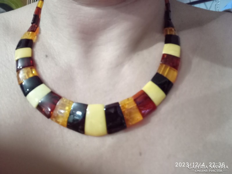 Casual amber necklace, collie, women's jewelry