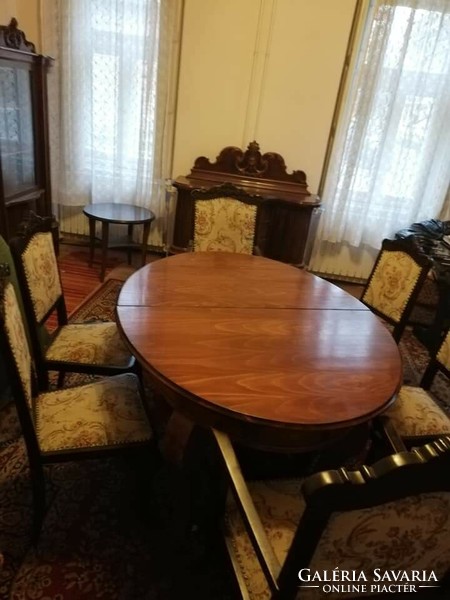 Dining set of 10 pieces