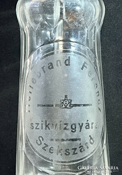 1933.Ritka antik szódásüveg,kakasos fejjel: Hellebrand Ferencz Szikvízgyára Szekszárd