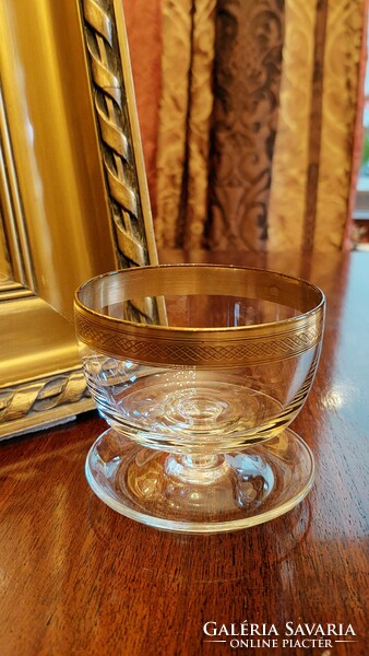 Treat old glass cup, glass offering