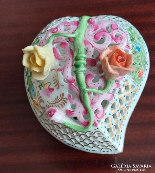 Herendi szív alakú áttört porcelán bonbonier hibátlan