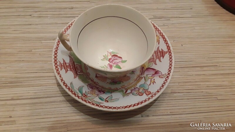 Antik Keleti mintás fajansz teás csésze kistányéral.