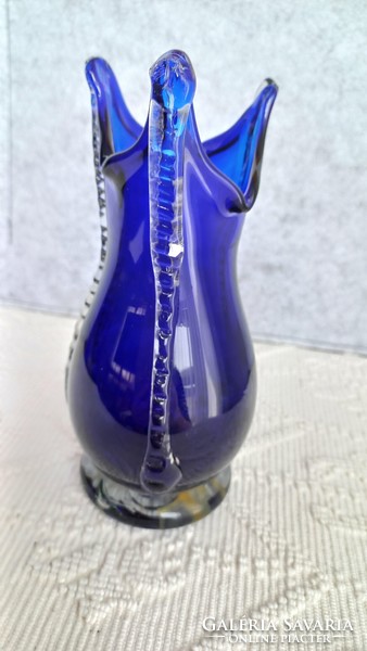 Retro kék fújt, szakított üveg váza,, 17 X 6,5 cm