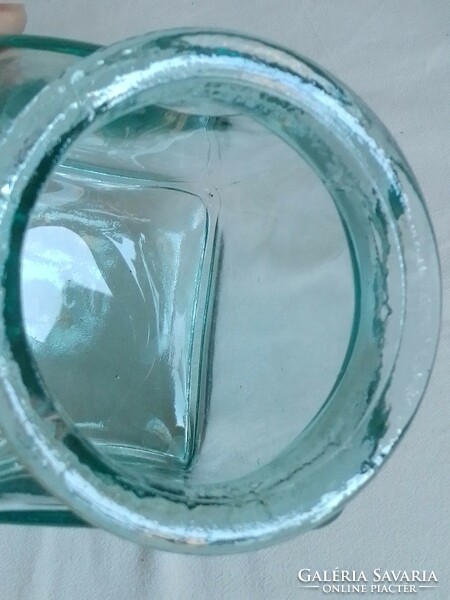 Régi nagy vastag falú víz zöld szögletes öntött üveg konyhai tároló tartó parafa fedővel 15 cm