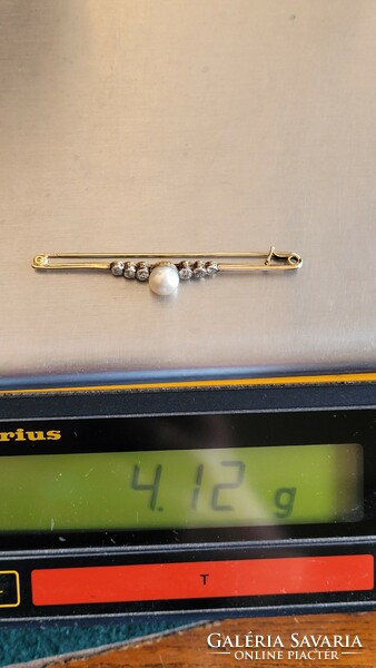 14 K gold brooch, shawl pin with brille and pearl 4.12 g