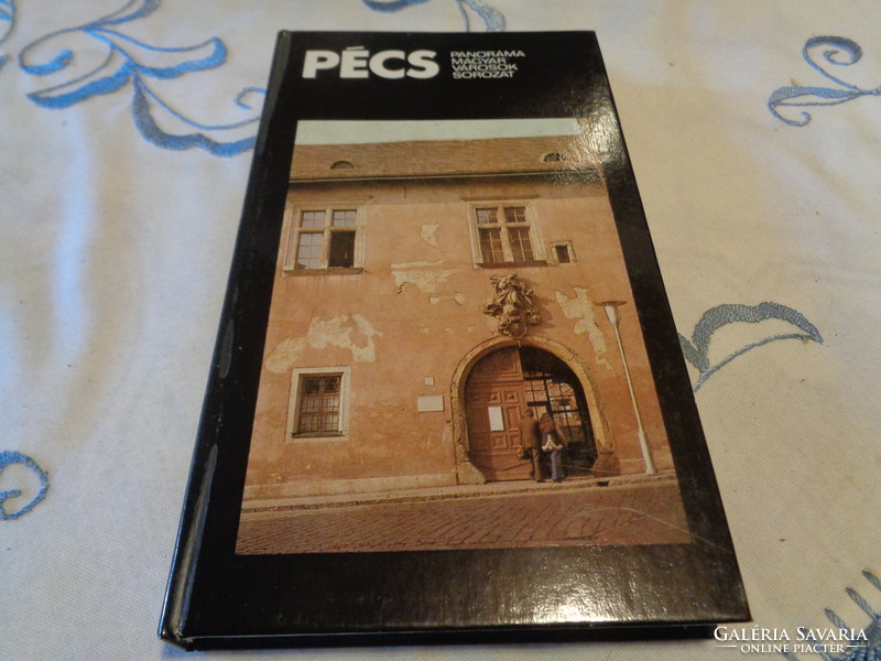 Pécs, panoramic books of Hungarian cities, 1983.