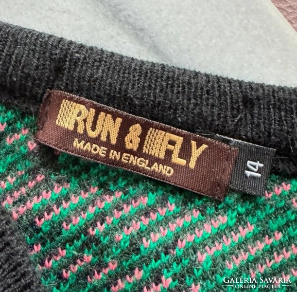 Run&fly size 38 black cardigan with blooming cacti