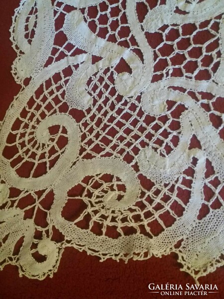 Old green lace tablecloth, 97x95