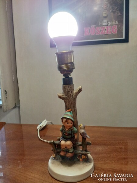 Table lamp with Goebel figure. It works!