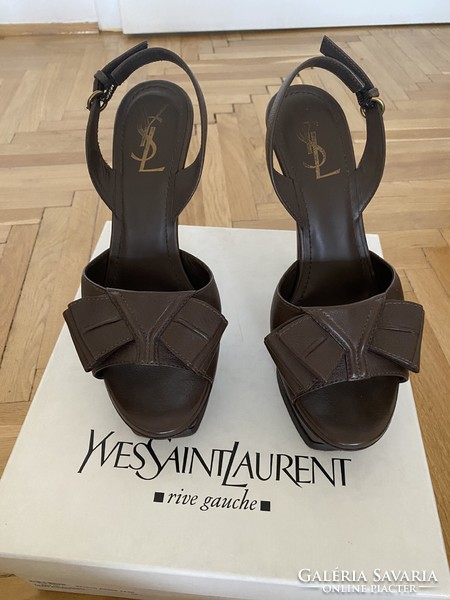 Cipő YvesSantLaurent 39 méret
