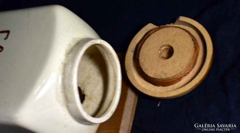 XX. No. First half wall coffee grinder !!!