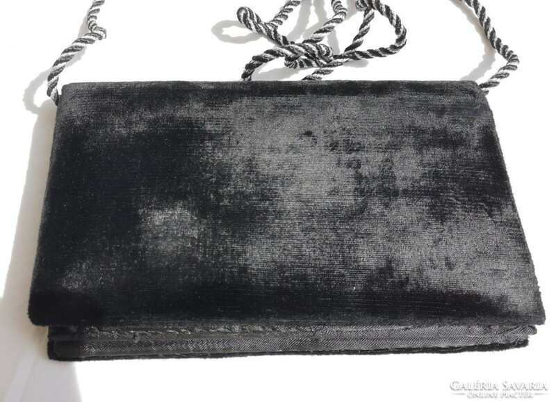Black velvet bag with sequins 20*13*6
