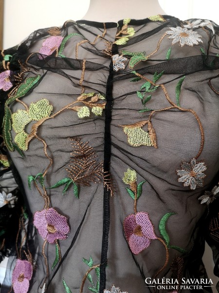 H&m 38 embroidered floral tulle casual blouse