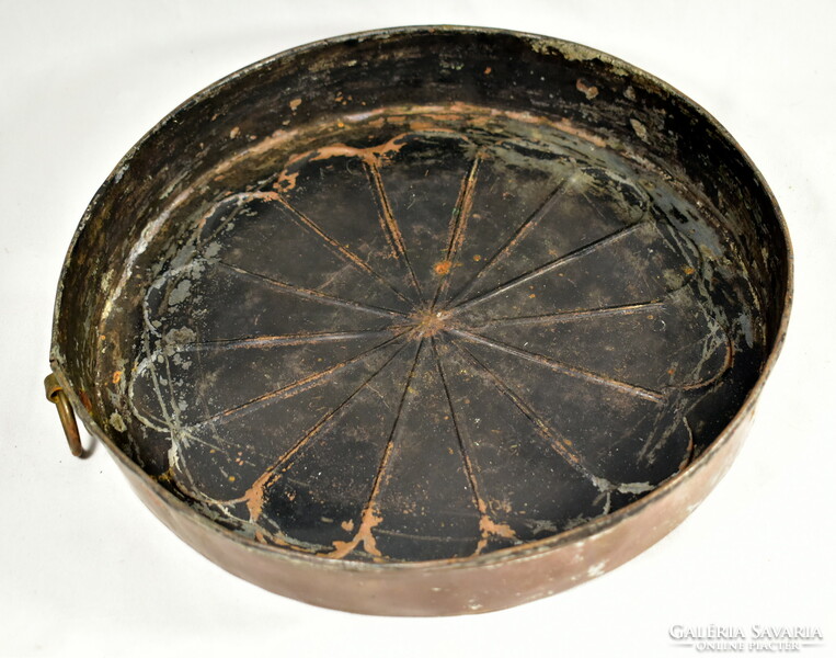 Ancient red copper flattened decorative bowl? Cake baking form