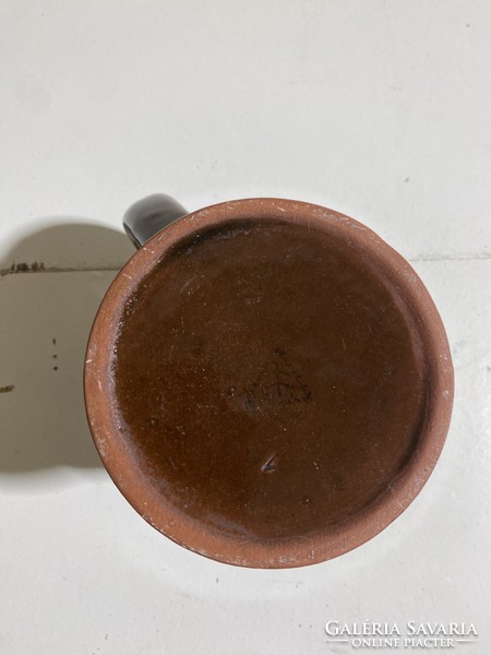 Ceramic wine jar, marked, 11 x 10 cm. 4855
