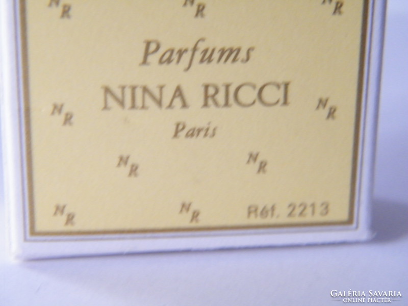 Nina ricci mini perfume