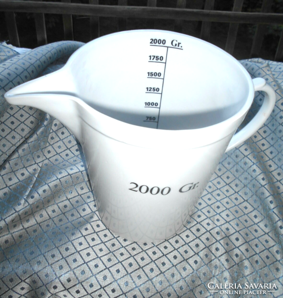 Zsolnay extremely rare perfect measuring cup large size porcelain -- 2000 gr