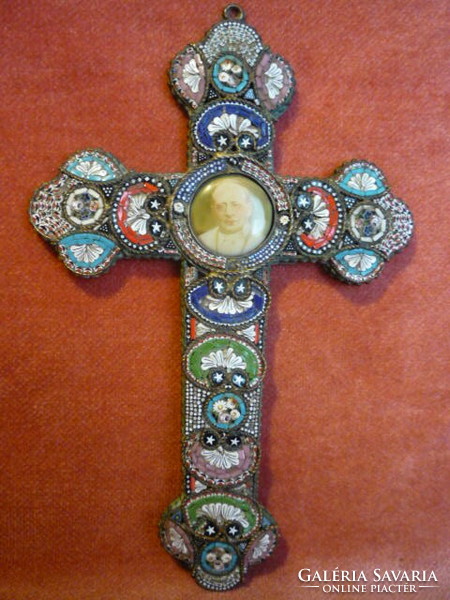 Murano crucifix with Pope Pius 2207 26