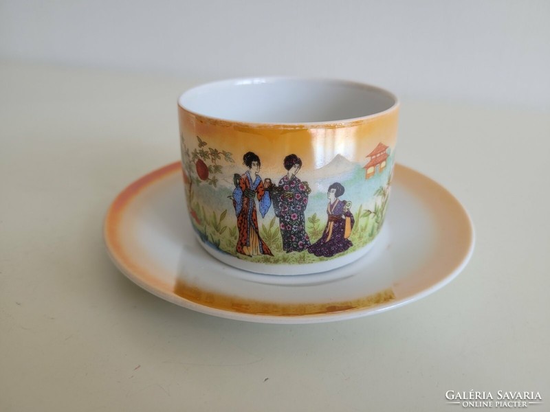 Old Zsolnay porcelain tea cup eozin Japanese pattern oriental scene ladies decor b