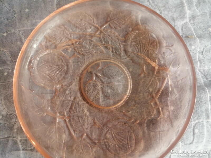 Old salmon colored plate 15 cm