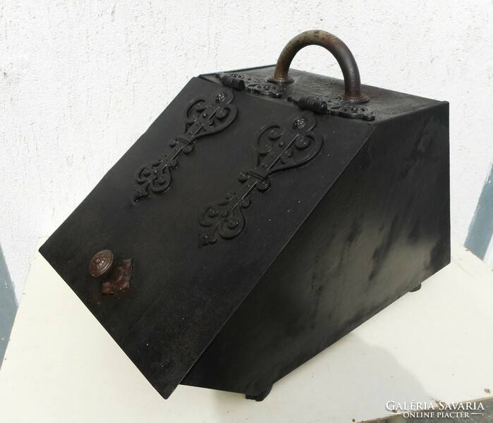 Old coal kettle, wooden chest for fireplace (decorative fittings, lion feet)