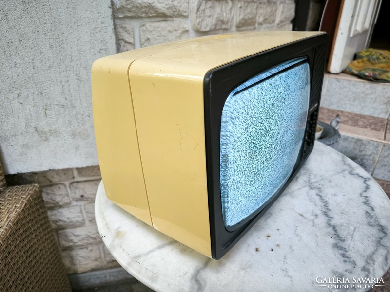Retro TV Tesla! A rarity and it still works! Movie theater props collection