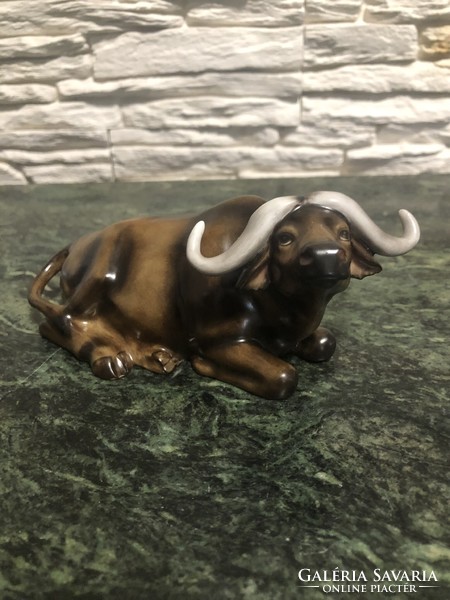 Herend mcd painted reclining bison! Flawless!
