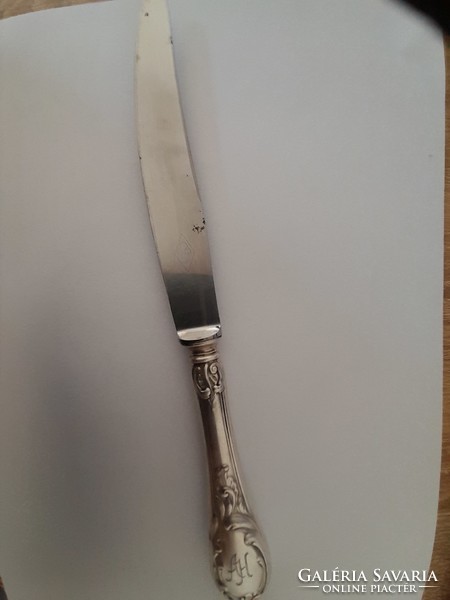 Ezüstözött nyelű kés Rostfrei pengével