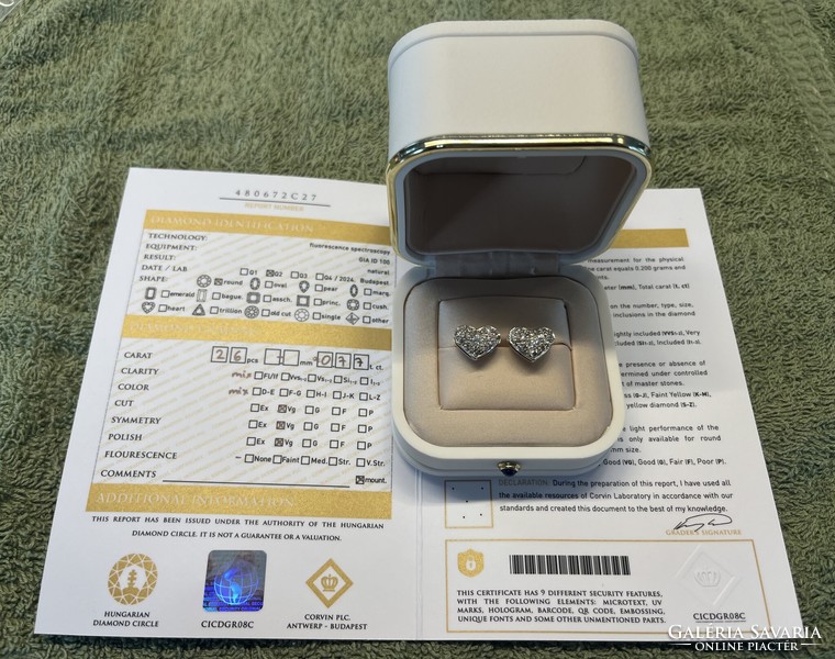 18k fehérarany fülbevaló, 26db, 0.77ct gyémánttal, Certifikáttal