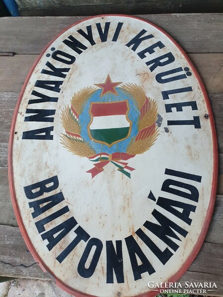 Registry district oval painted metal sign