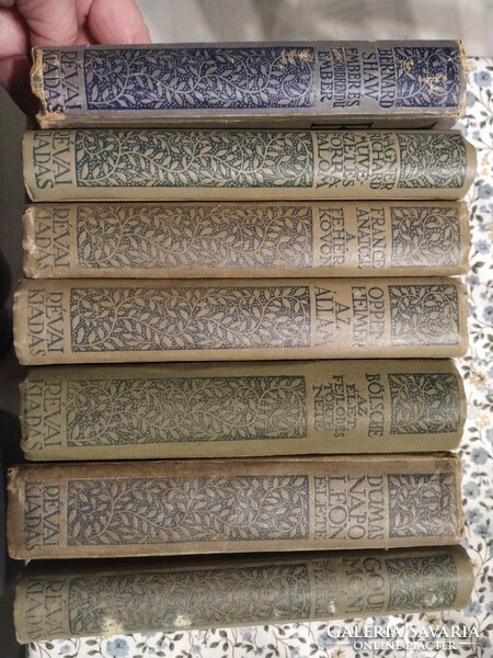 7 volumes of the Réva world library series 1912 - 1917
