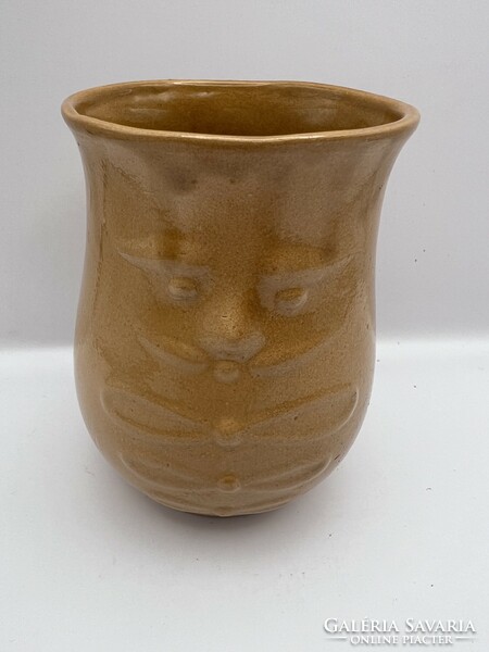 Carpenter Valeria ceramic small jug, size 11 x 8 cm. 4908