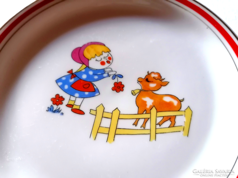 Zsolnay children's flat plate with messages
