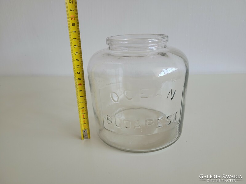 Old 2.5 liter ocean budapest large vintage russell can 17.5 Cm