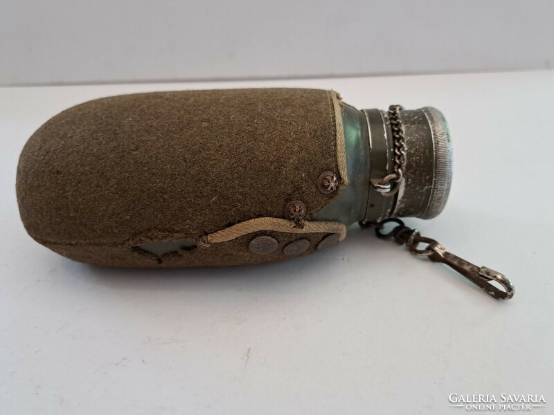 II. World War II military water bottle in original wool cover