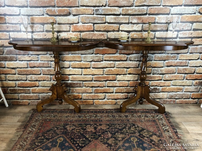 Restored console table in pairs.