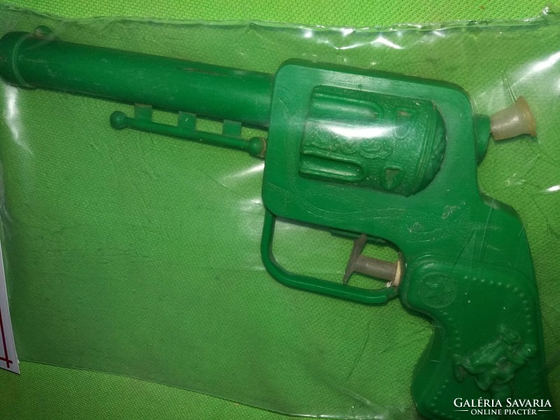 Retro magyar trafikáru bazáráru bontatlan csomagolt Vizi pisztoly COLT műanyag játék képek szerint 2