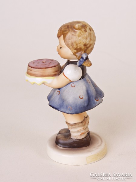 Sweet as can be - 10 cm hummel / goebel porcelain figurine