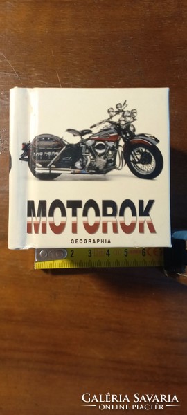Mini könyv MOTOROK